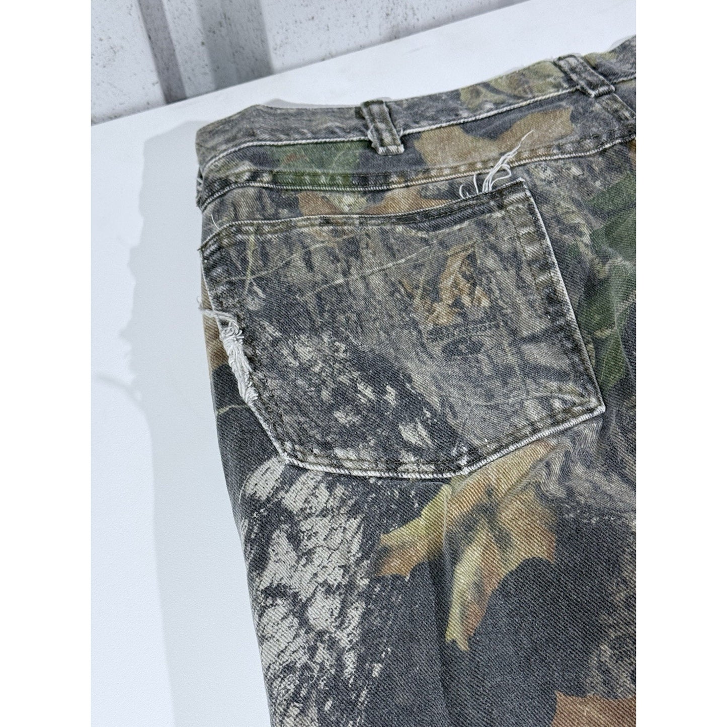 Wrangler Jeans Mens 34x31 Mossy Oak Breakup Camo Hunting Double Knee Work Pants