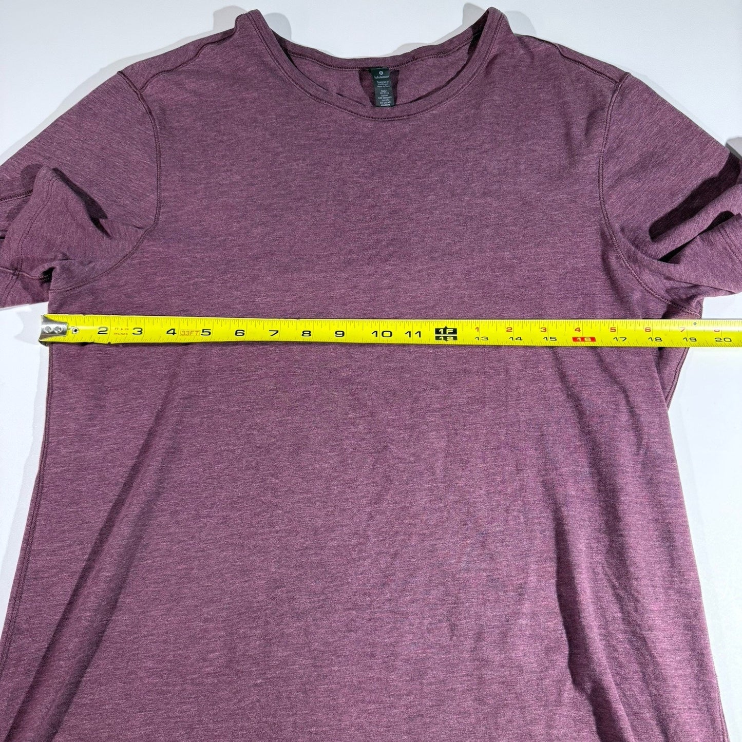 Lululemon Mens Size M Classic Fundamental Crewneck Short Sleeve Burgundy T-Shirt
