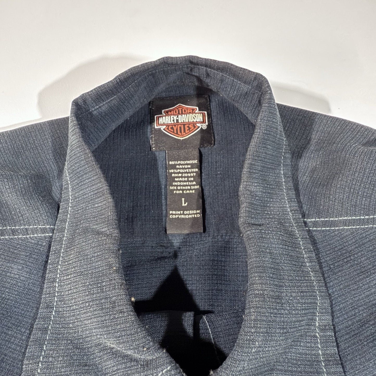 Harley-Davidson Men’s Button Up Shirt Size L Short Sleeve Gray Embroidered Logo