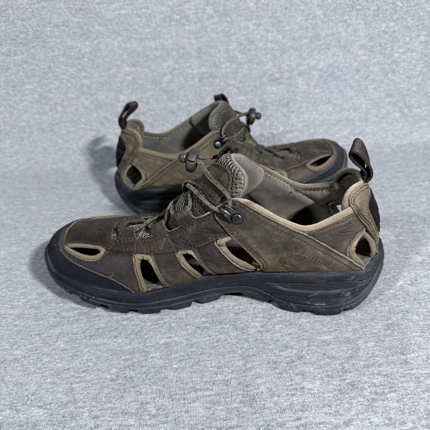 Teva Men’s 7.5 Waterproof Hiking Sandals Brown Leather Outdoor Shoes