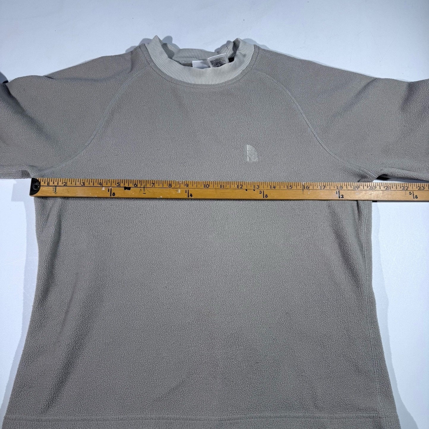 The North Face Women’s Large Fleece Pullover Beige Cream Crewneck Sweater Soft