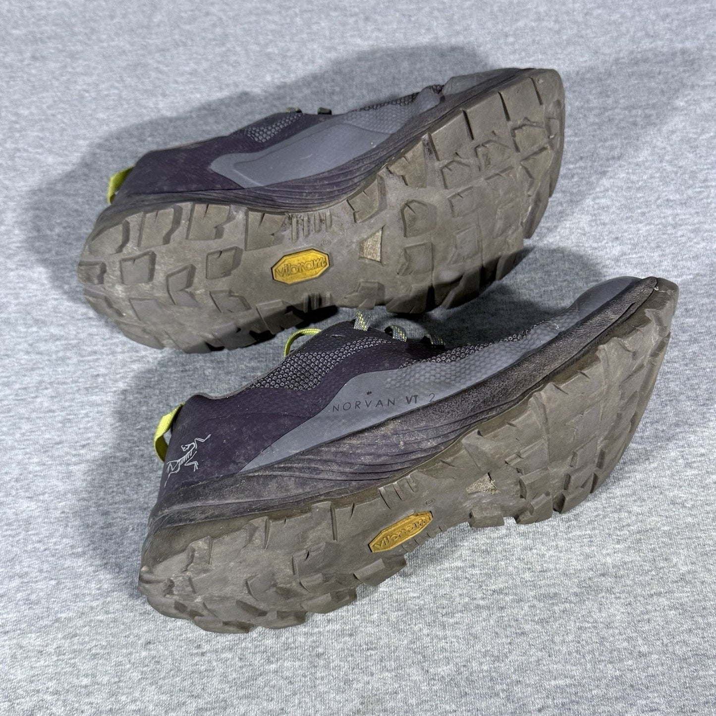 Arc'teryx Norvan VT 2 Technical Trail Running Shoes Grey Neon Women's Size 6