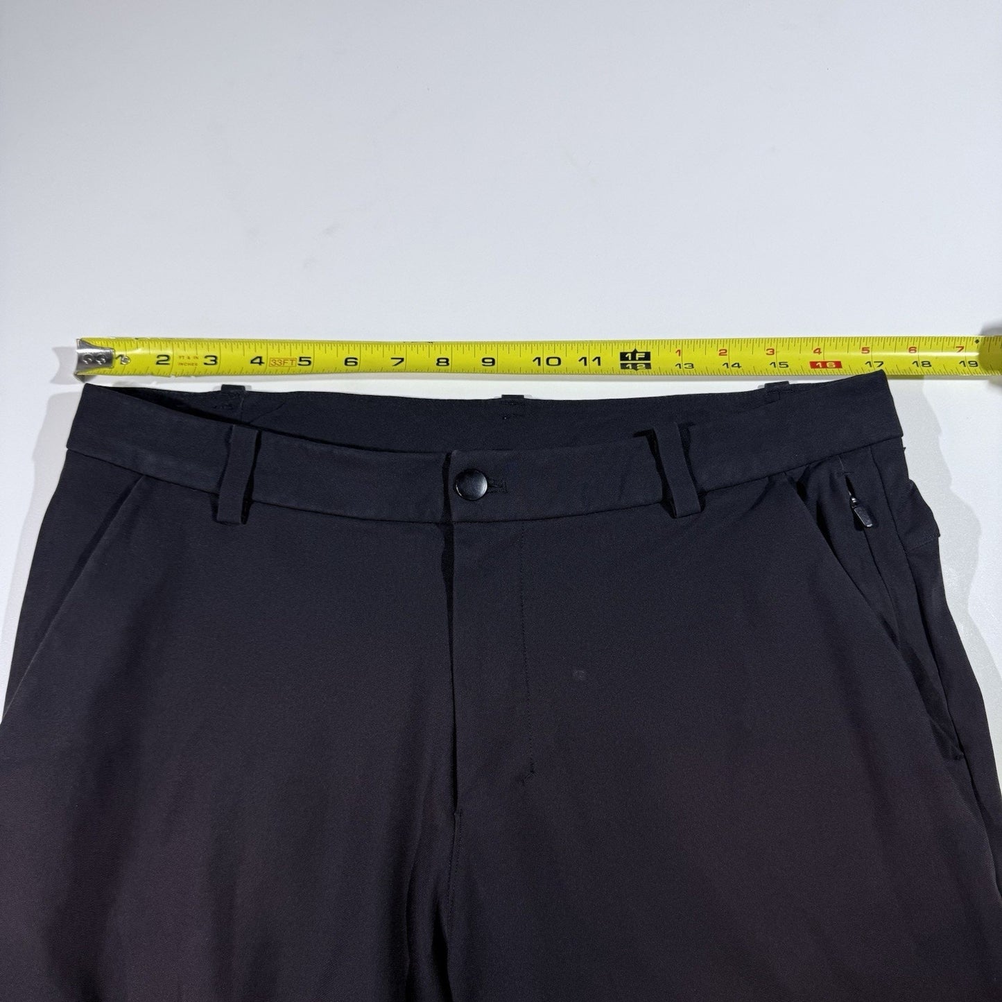 Lululemon Mens Commission Pants Size 32 Black Warpstreme Golf Classic Preppy