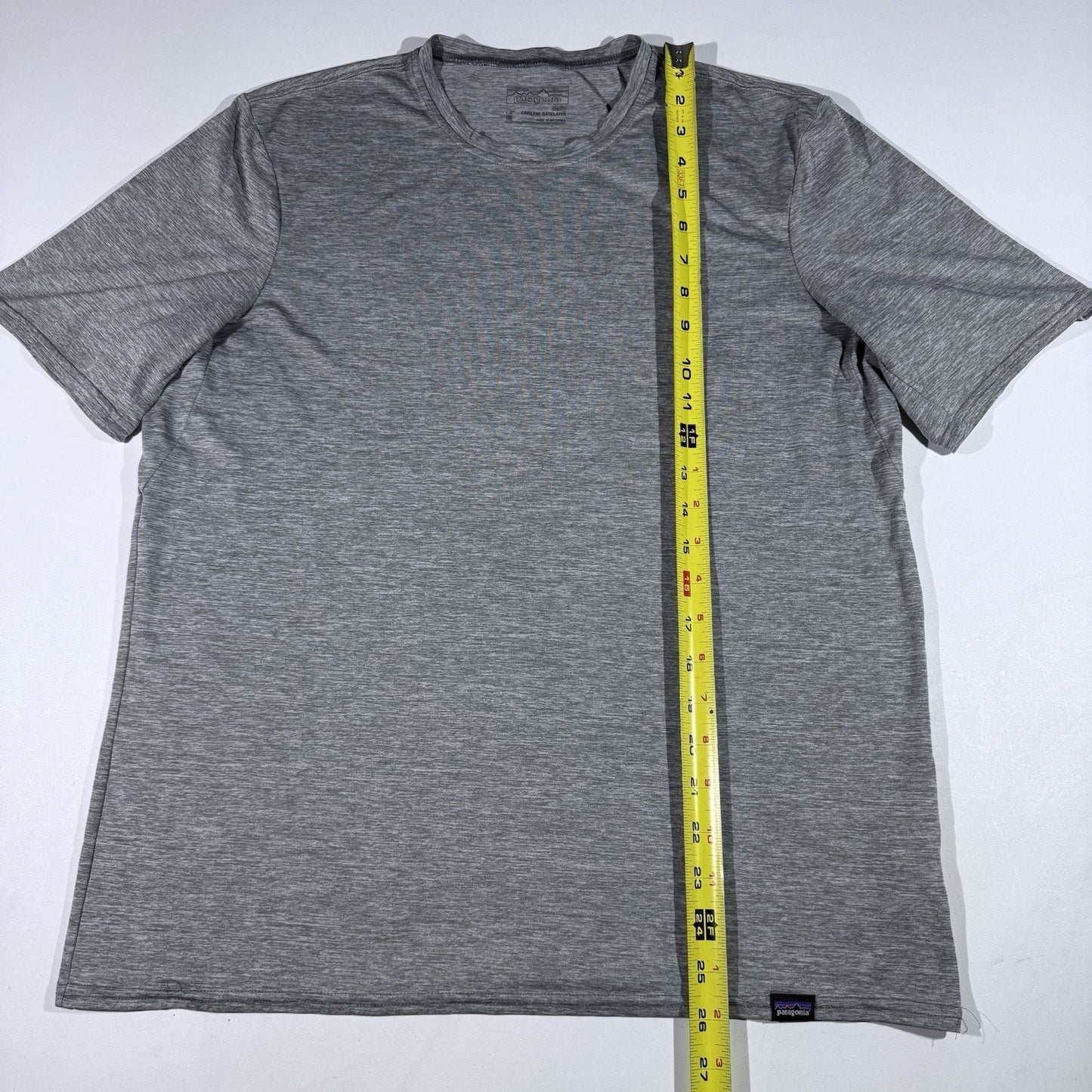 Patagonia Capilene Cool Lightweight Shirt Mens Medium Baselayer Stretch Perform