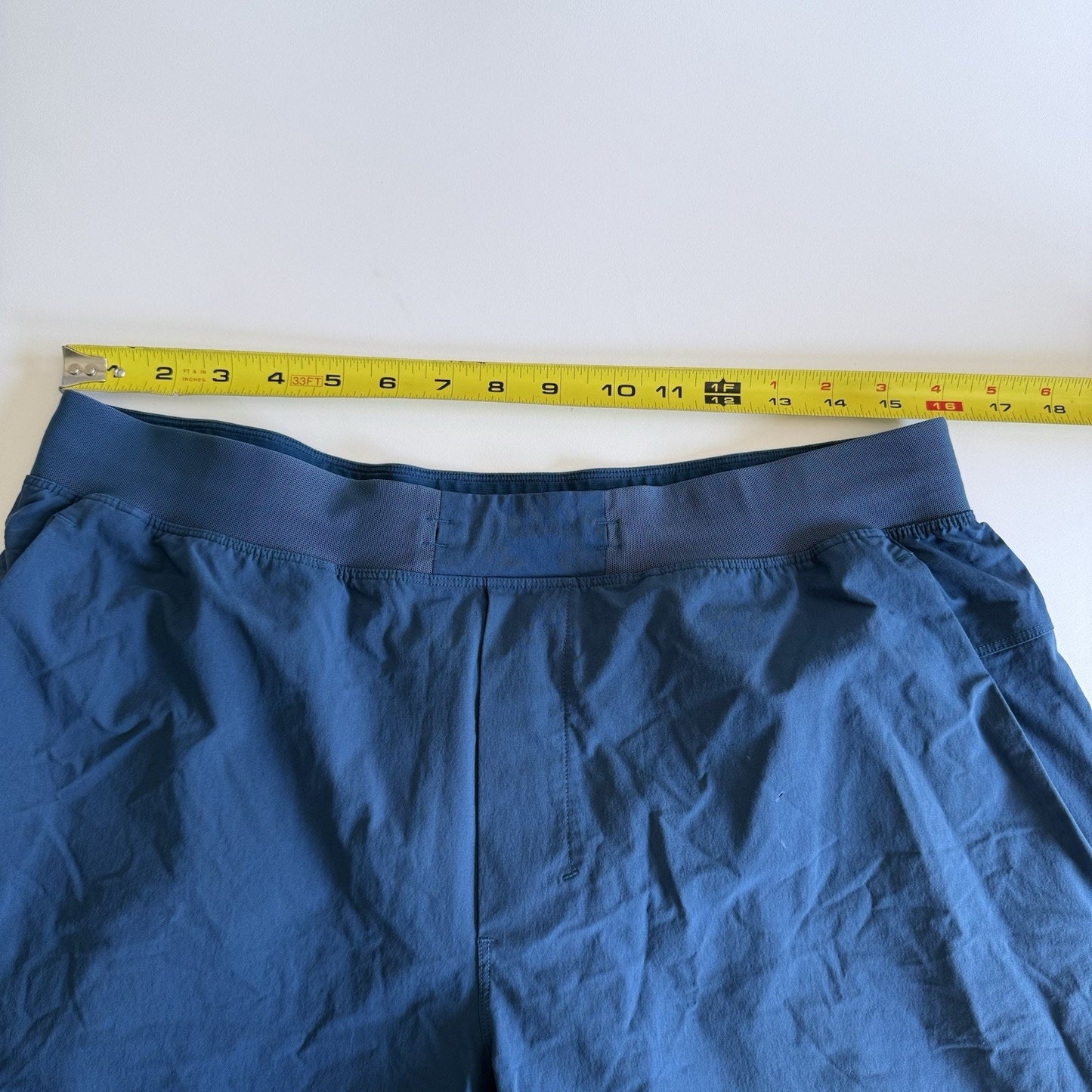 Lululemon Shorts Mens Extra Large Blue Pace Breaker Liner Athletic Running Gym