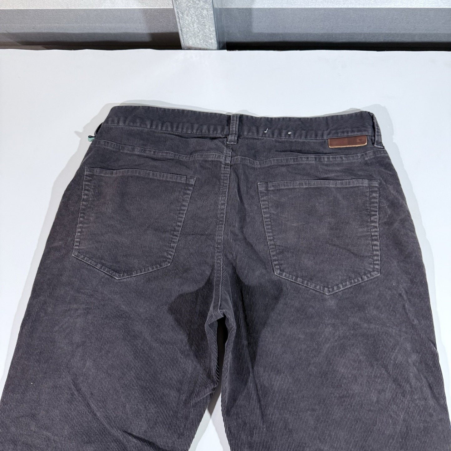 Vissla Men’s Border Corduroy Pants 32x29 Gray Straight Casual Surf Style