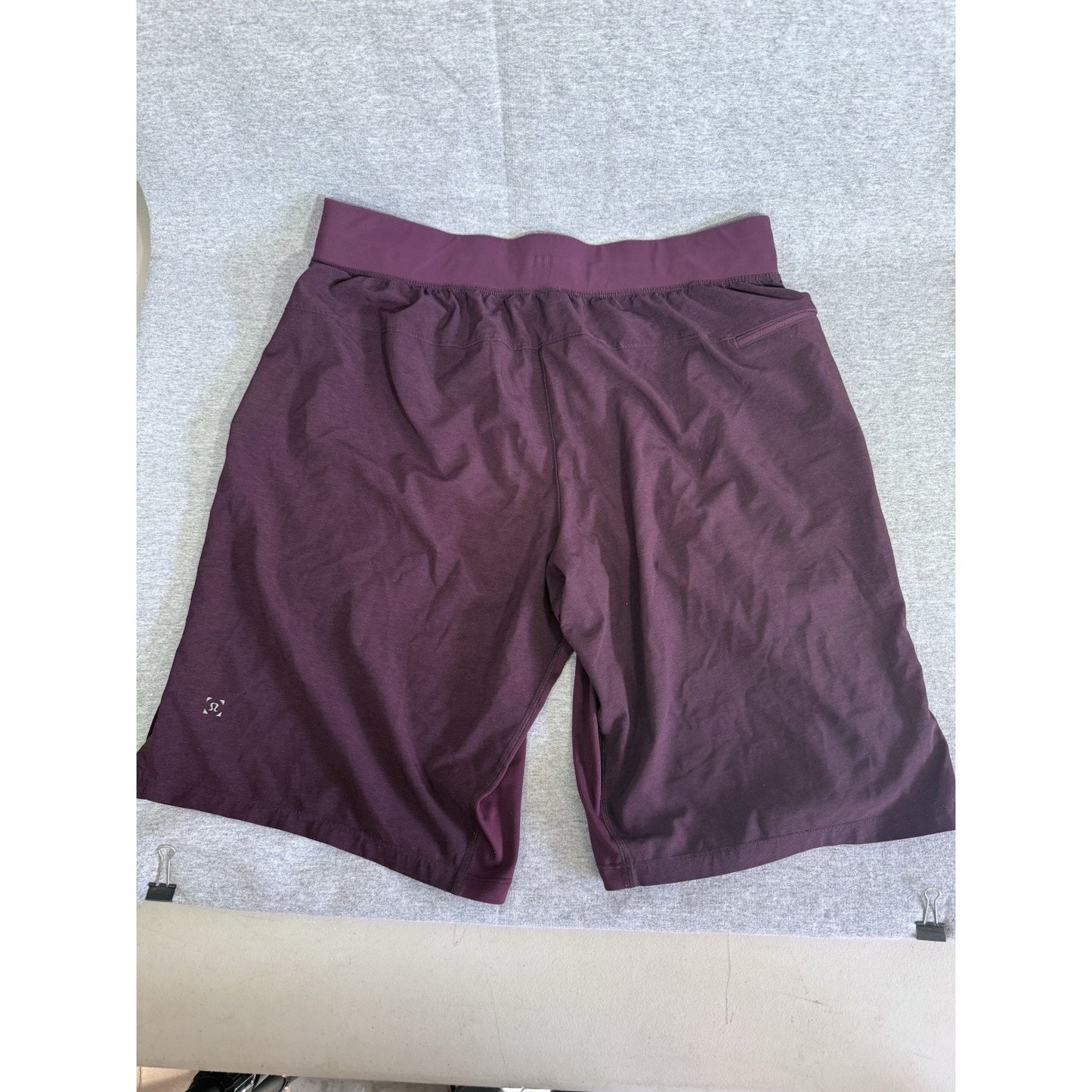 Lululemon Shorts Mens Large Purple Sweat Short Drawstring Gym Casual 10" Inseam