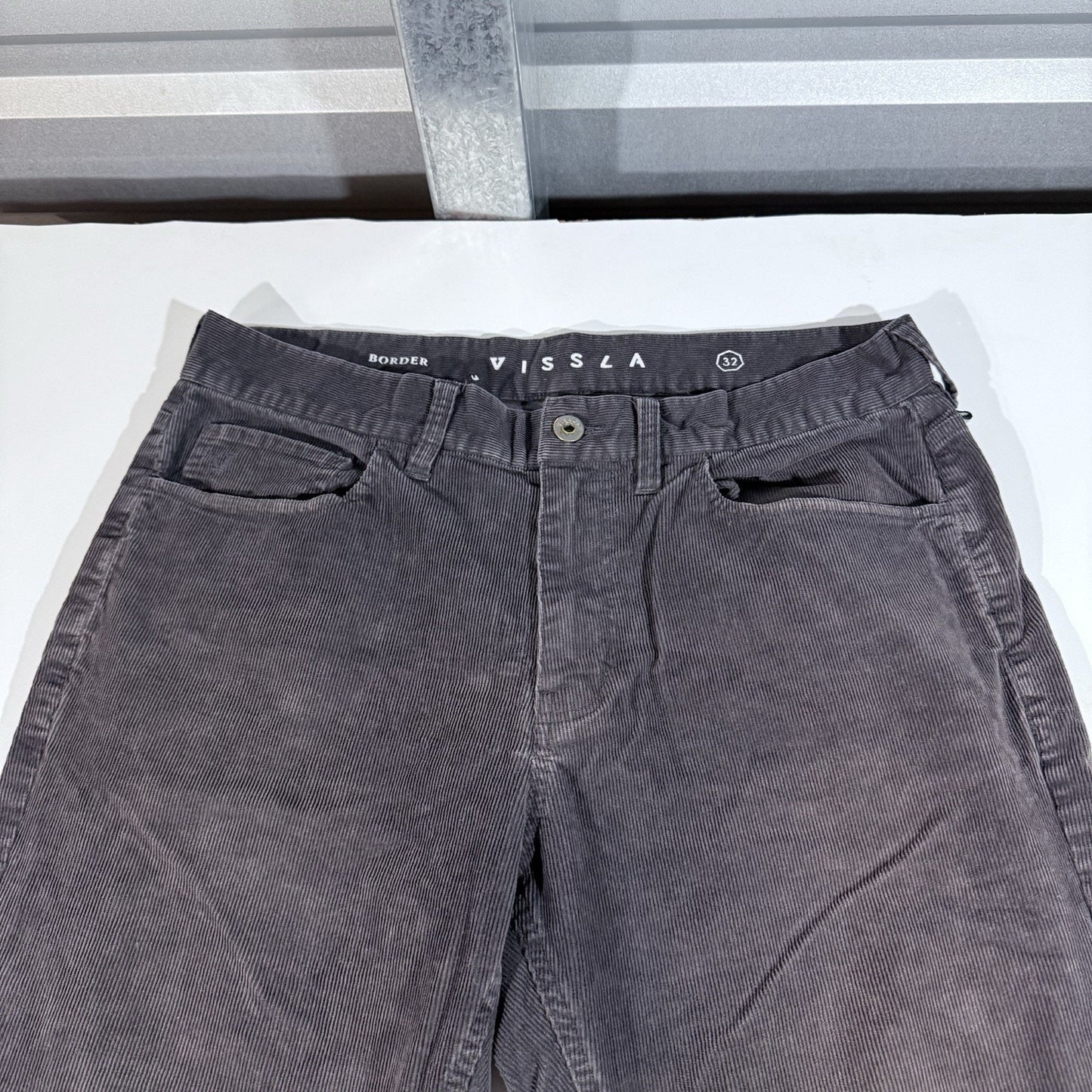 Vissla Men’s Border Corduroy Pants 32x29 Gray Straight Casual Surf Style