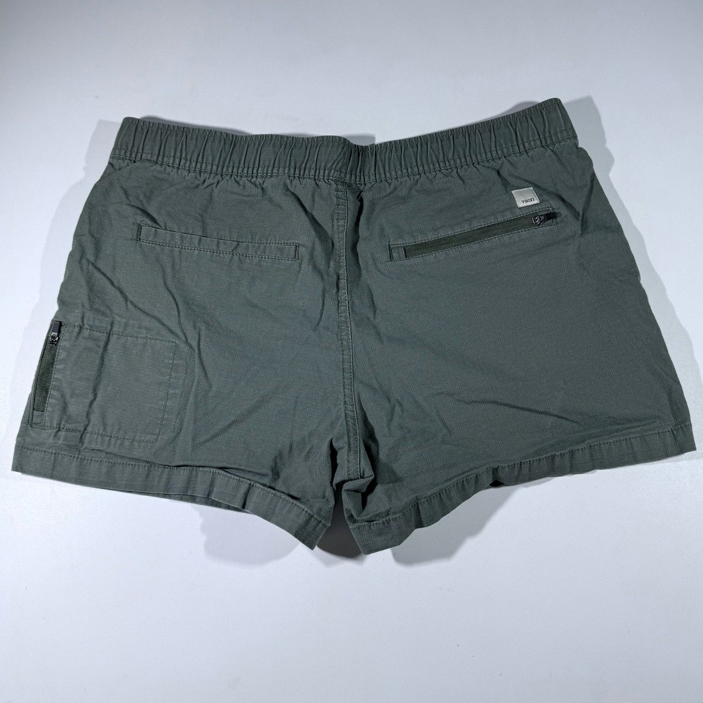 Vuori Shorts Womens large Ripstop Hiking Performance Organic Cotton Army Green