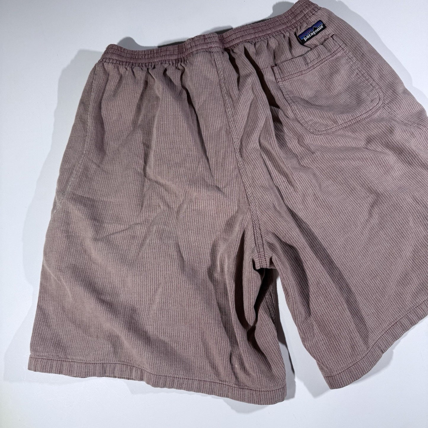 Vintage Patagonia Men’s Large Waffle Weave Cotton Shorts USA Made Mauve Red