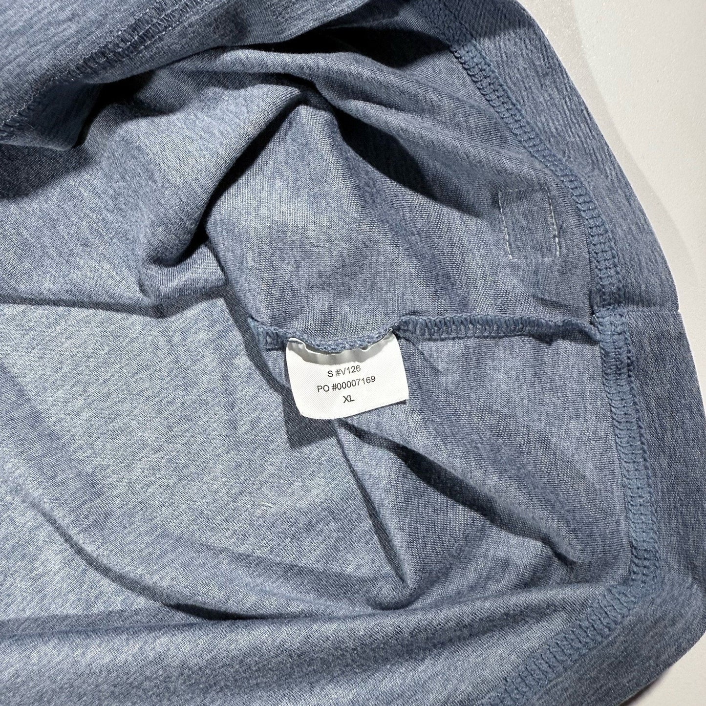 Vuori Strato Tech Tee Shirt Mens XL Blue Short Sleeve T-Shirt Stretch V126