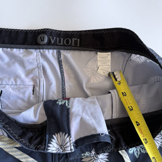 Vuori Shorts Mens 33 Navy Blue Floral Board Swim Trunks Stretch Drawstring Beach