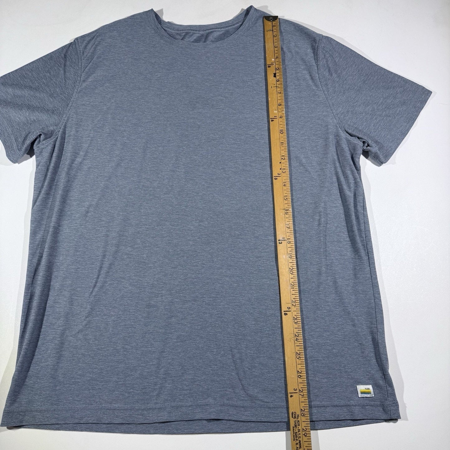 Vuori Strato Tech Tee Shirt Mens XL Blue Short Sleeve T-Shirt Stretch V126