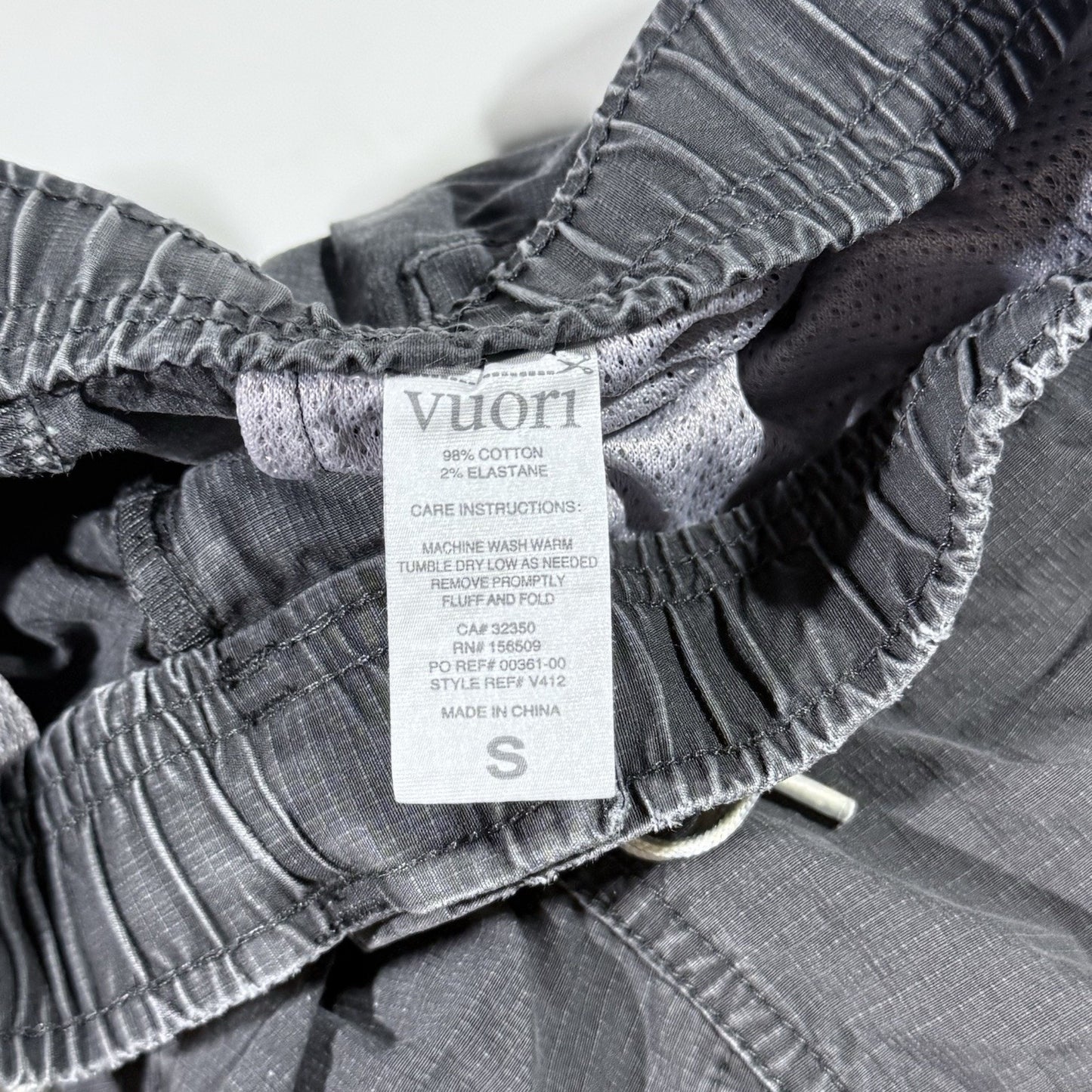 Vuori Pants Mens Small Gray Ripstop Climber Hike Outdoor Stretch Zip Pocket V412