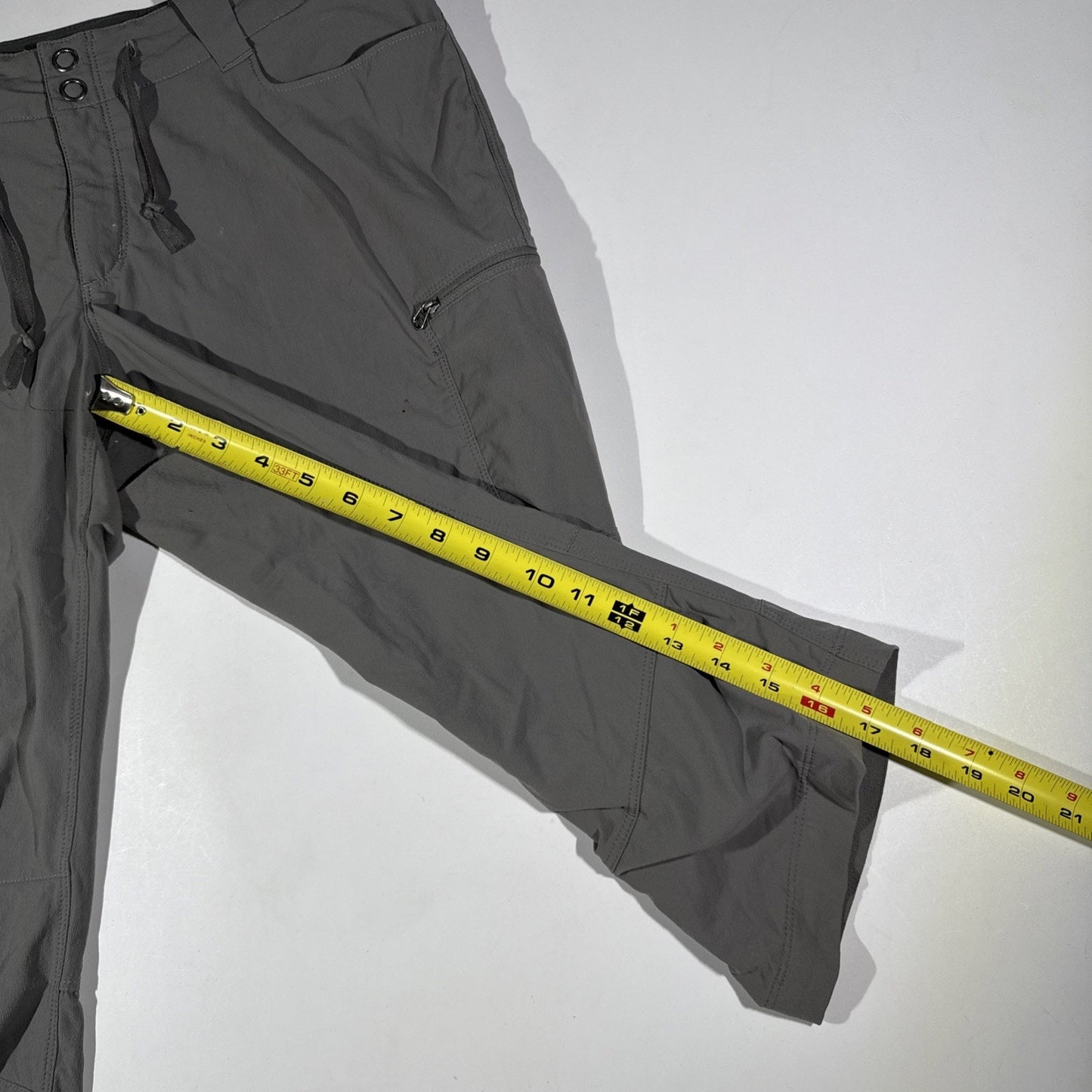 Outdoor Research Ferrosi Capri Shorts Womens Size 10 Hiking Stretch Trail 269194