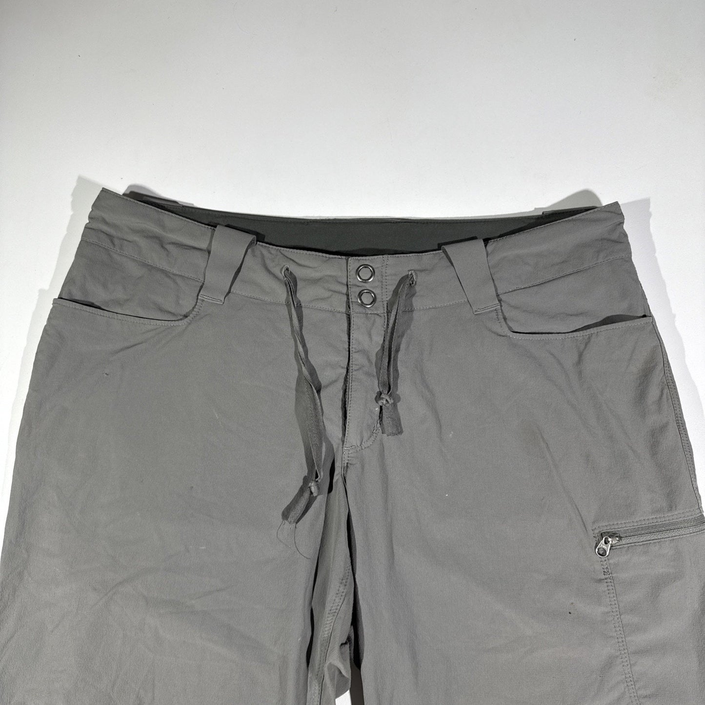 Outdoor Research Ferrosi Capri Shorts Womens Size 10 Hiking Stretch Trail 269194