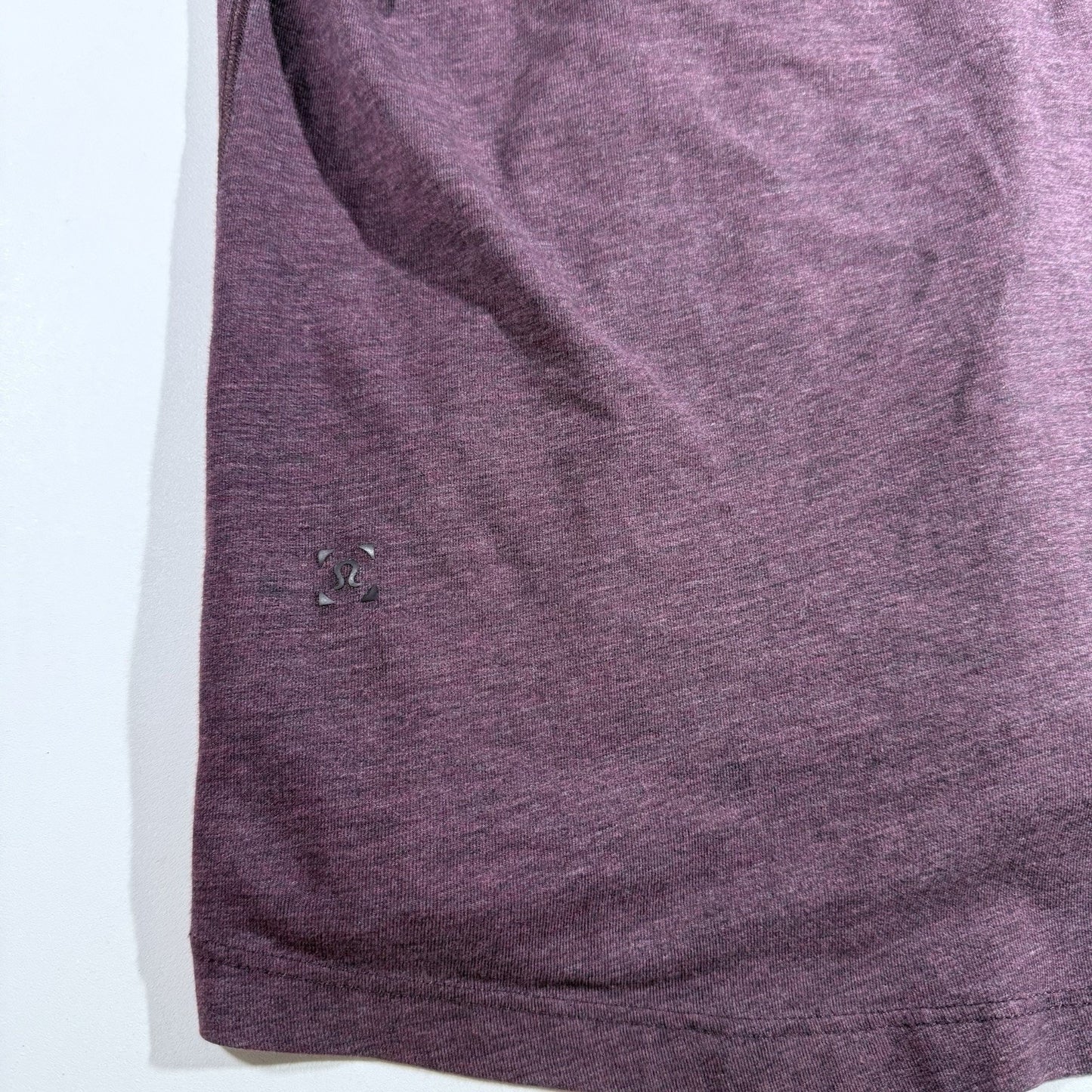 Lululemon Mens Size M Classic Fundamental Crewneck Short Sleeve Burgundy T-Shirt