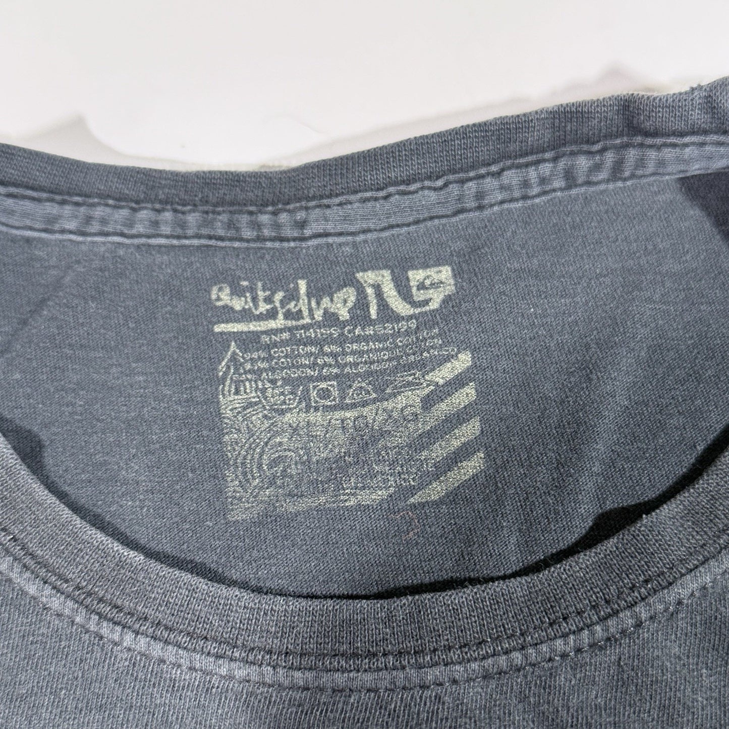 Vintage Y2K Quicksilver Spellout Shirt Size XLarge Black Skate Surf VTG