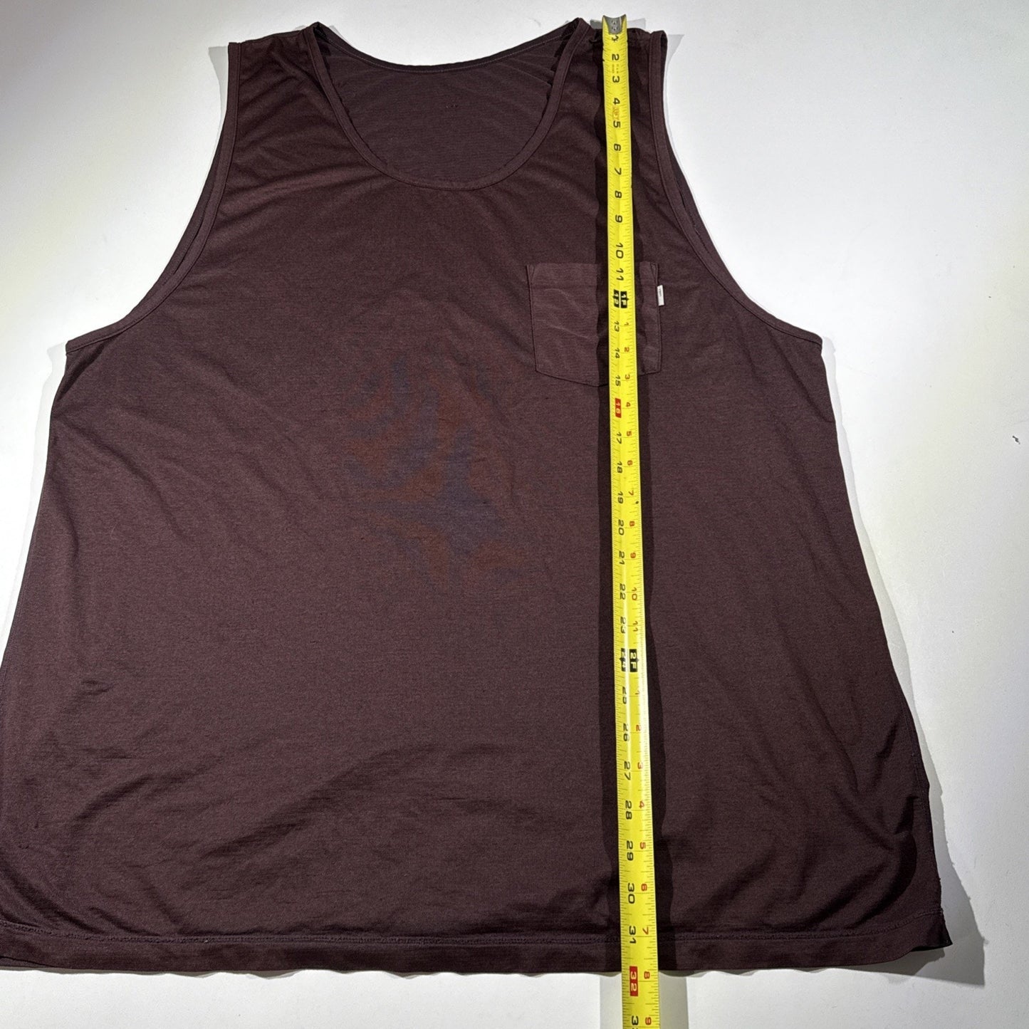 Vuori Tank Top Mens 2XL tradewind Tech Performance Gym Workout pocket V142