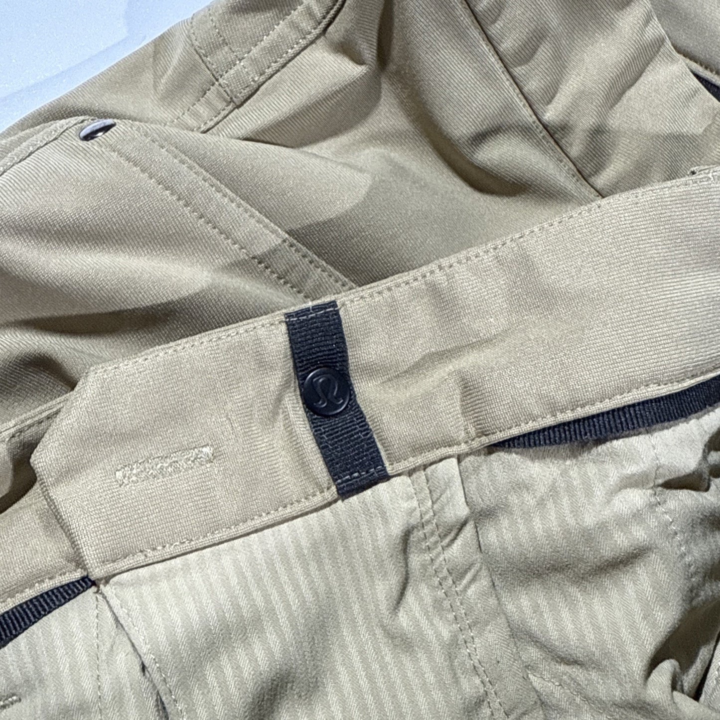 Lululemon Pants Mens 36x31 Tan Khaki 5 Pocket Stretch Casual Golf Hiking ABC