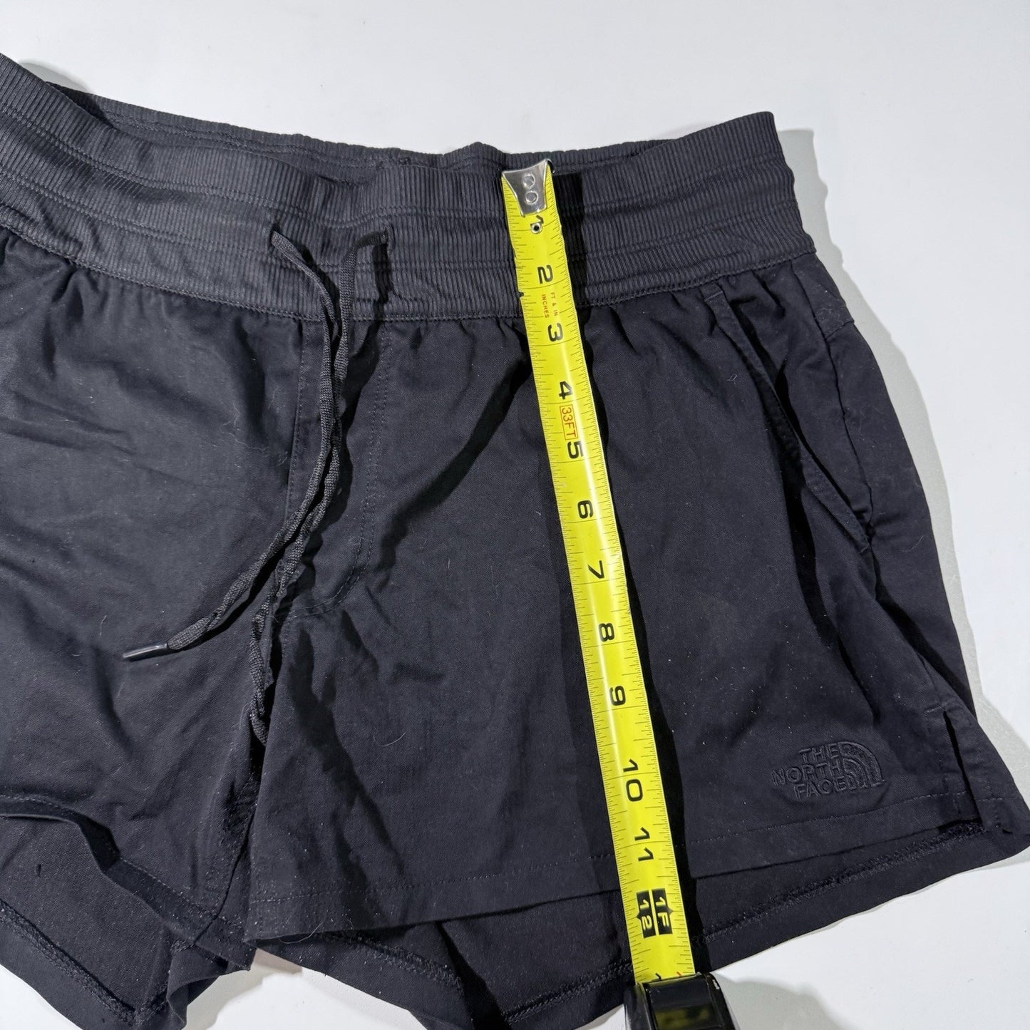 North Face Shorts Womens Small Black Athletic Lounge Elastic Waist Pockets Comfy