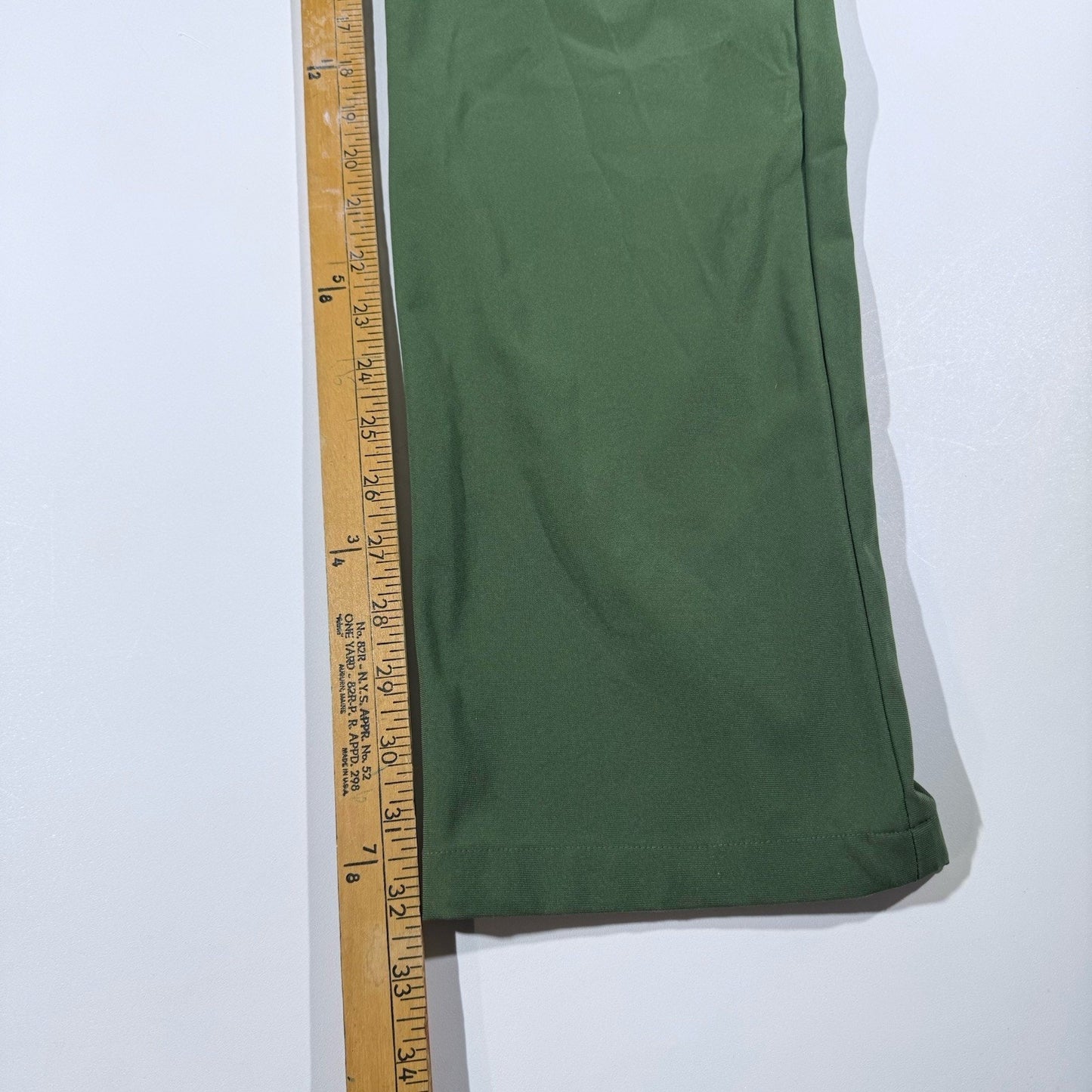 Lululemon ABC Mens Pants 32 x 32 Solid Green Casual Commuter Office Athleisure