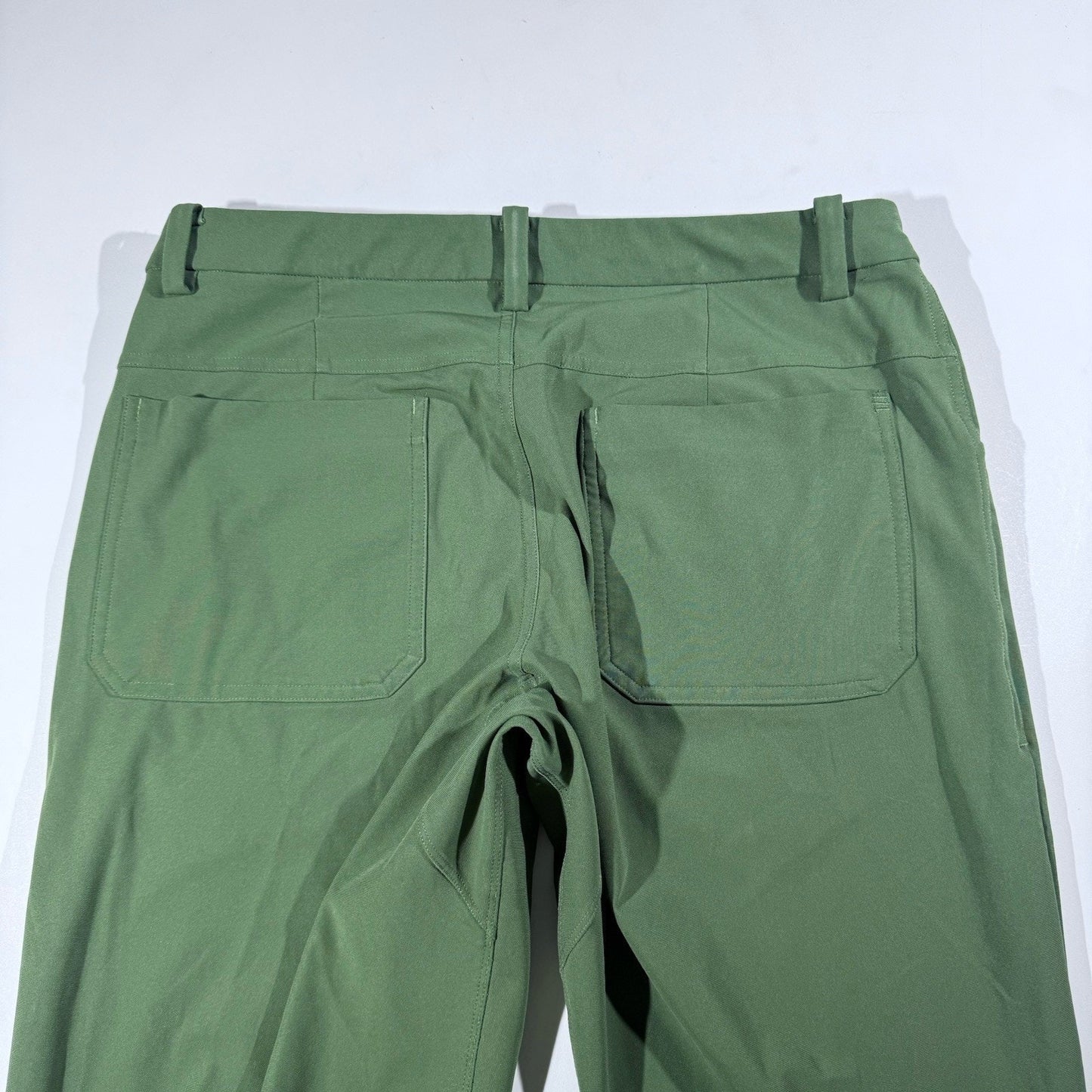 Lululemon ABC Mens Pants 32 x 32 Solid Green Casual Commuter Office Athleisure