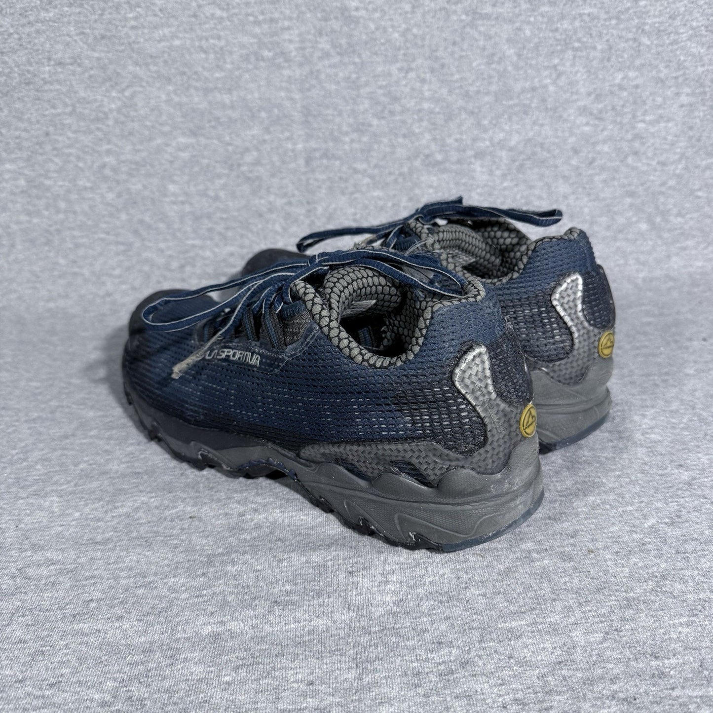 La Sportiva Wildcat Men's Trail Running Shoes, Carbon/Opal, Size US 8.5/EU 41