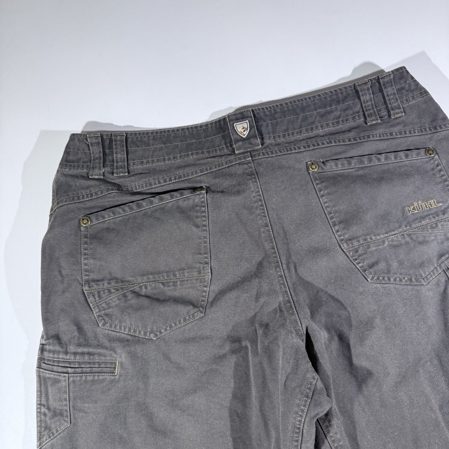 KÜHL Radikl Shorts Men’s 38 Gray Cotton Blend Outdoor Hiking Style 5216