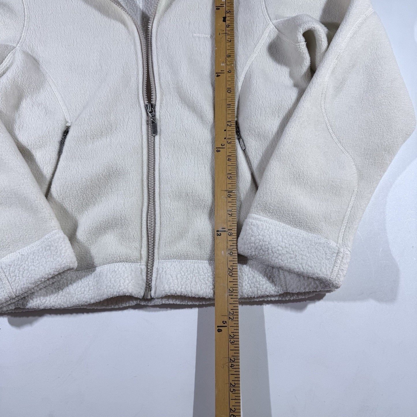 Patagonia Micro D Fleece Hoody Women’s Small Cream Full Zip Synchilla Jacket