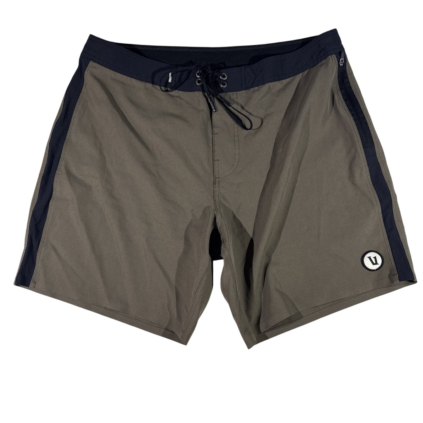 Vuori Shorts Mens Size 32 Black/Brown Board / Swim Zip pocket Style V374