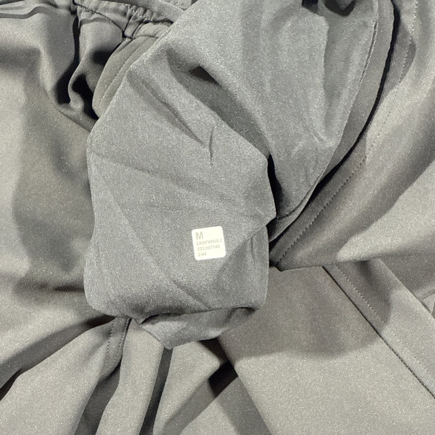 Lululemon Straight Leg Mid Rise Pant Luxtreme Gray Size Medium LW5FWWS