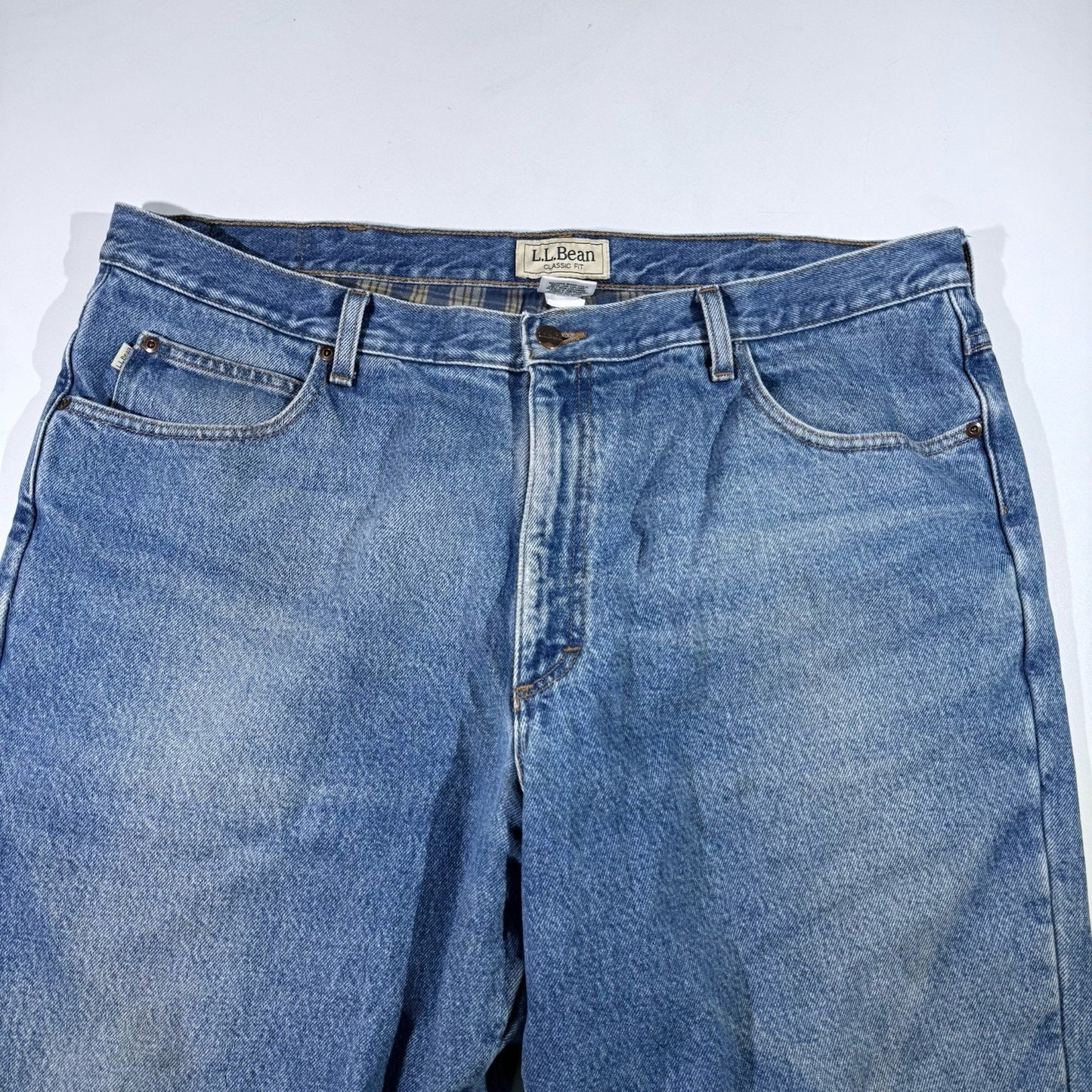 L.L. Bean Classic Fit Flannel Lined Jeans Men’s 42x29 Blue Denim