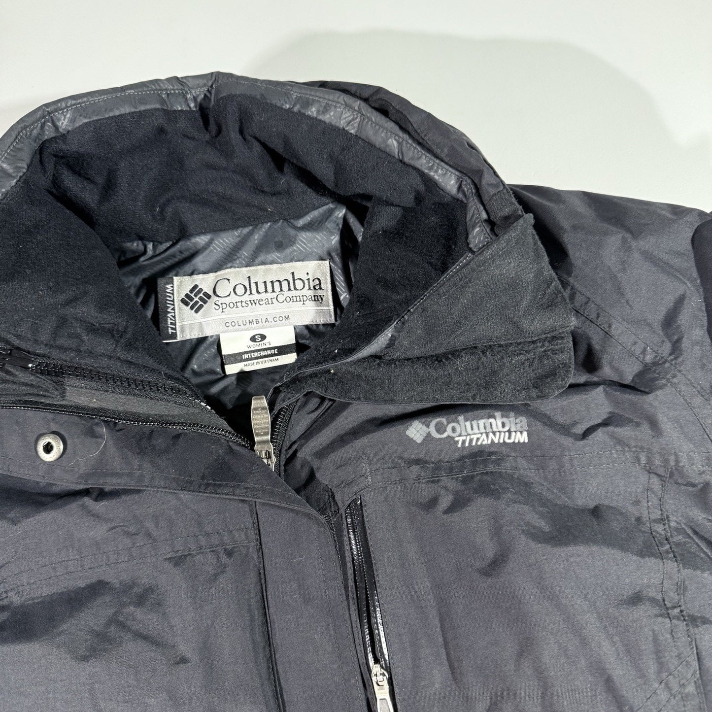 Columbia Titanium Women’s Interchange 3-in-1 Jacket Small Black Omni-Shield