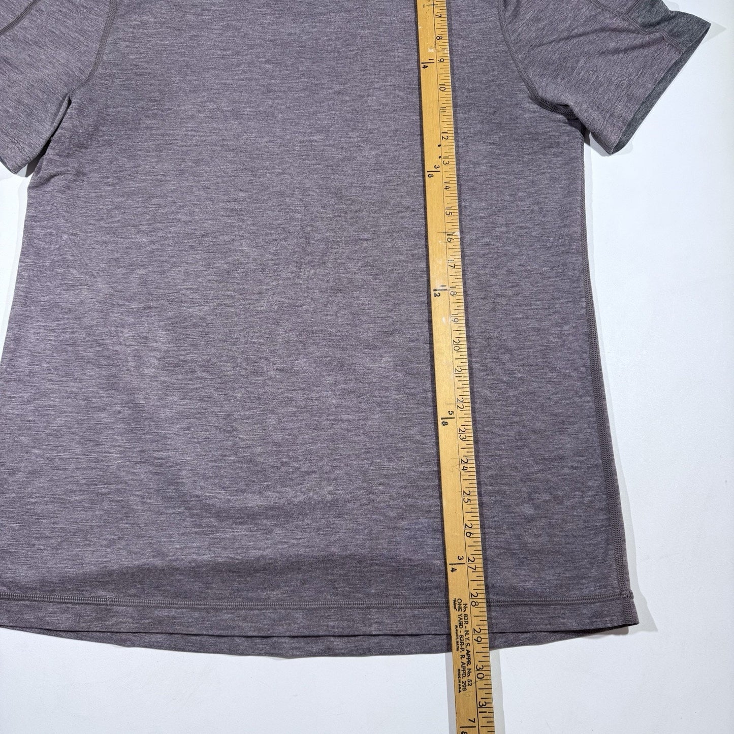 Lululemon Metal Vent Tech Shirt Men’s Medium Purple Heather Short Sleeve
