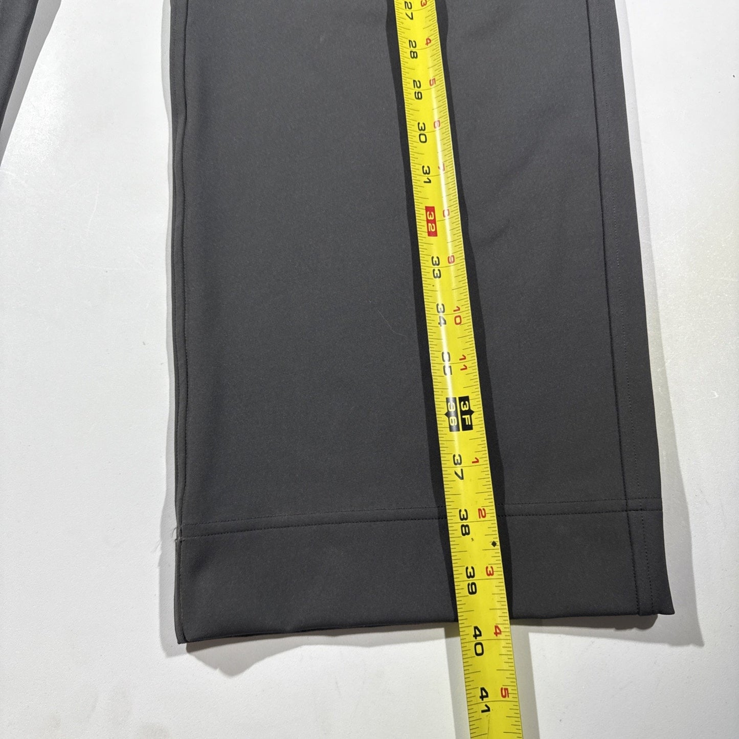 Lululemon Straight Leg Mid Rise Pant Luxtreme Gray Size Medium LW5FWWS