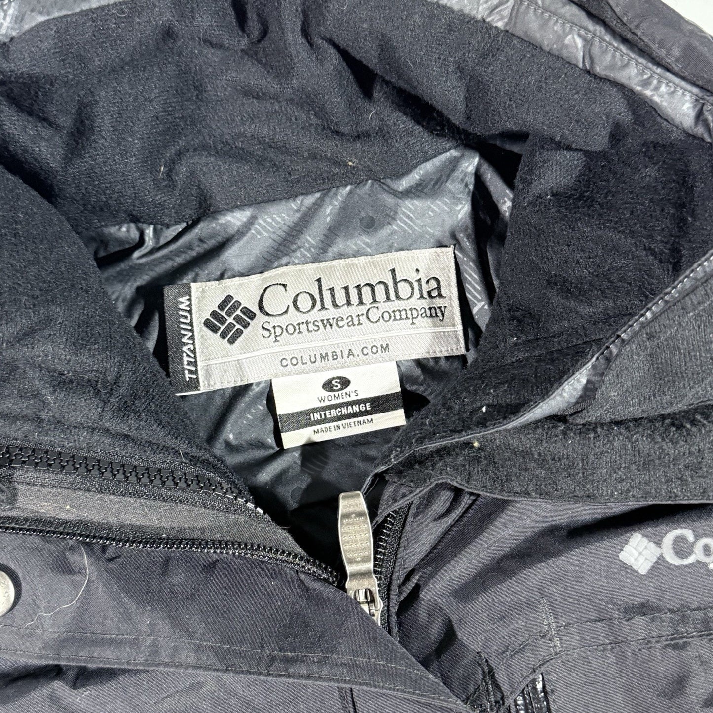 Columbia Titanium Women’s Interchange 3-in-1 Jacket Small Black Omni-Shield