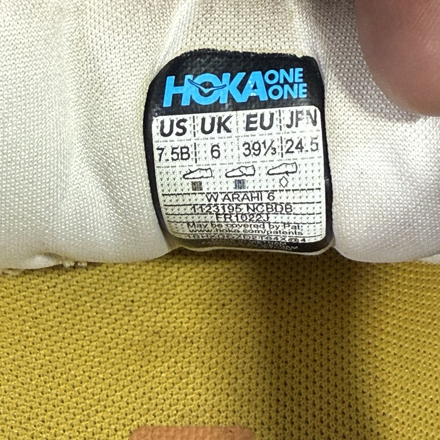 Hoka One One Arahi 6 Women’s Running Shoes Size 7.5B White Orange Yellow