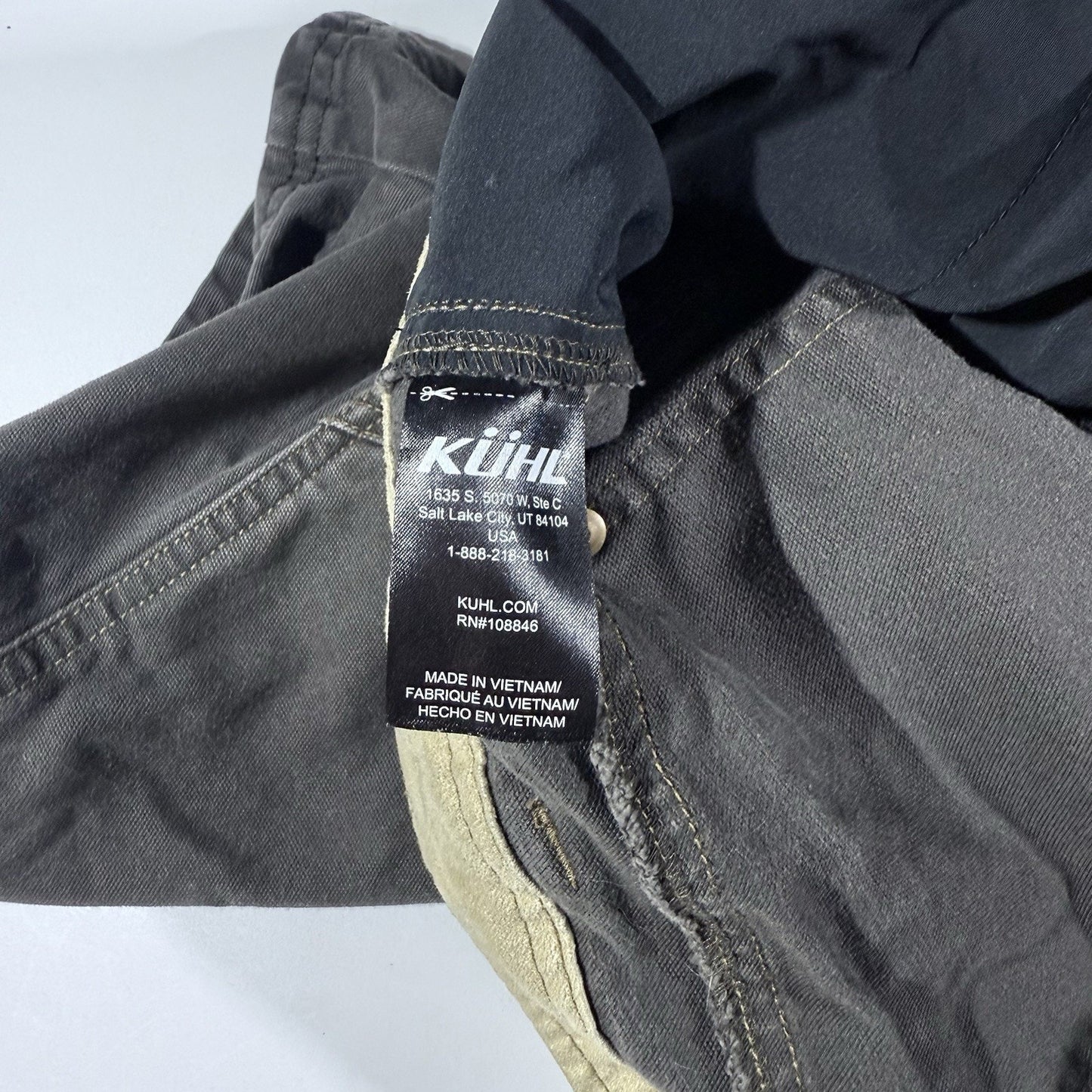 KÜHL Radikl Shorts Men’s 38 Gray Cotton Blend Outdoor Hiking Style 5216