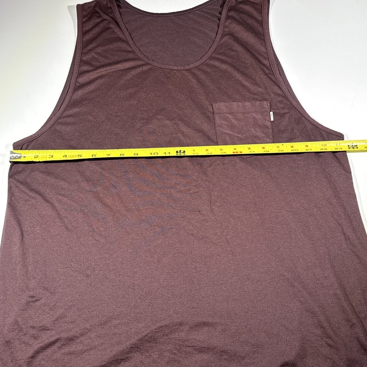 Vuori Tank Top Mens 2XL tradewind Tech Performance Gym Workout pocket V142