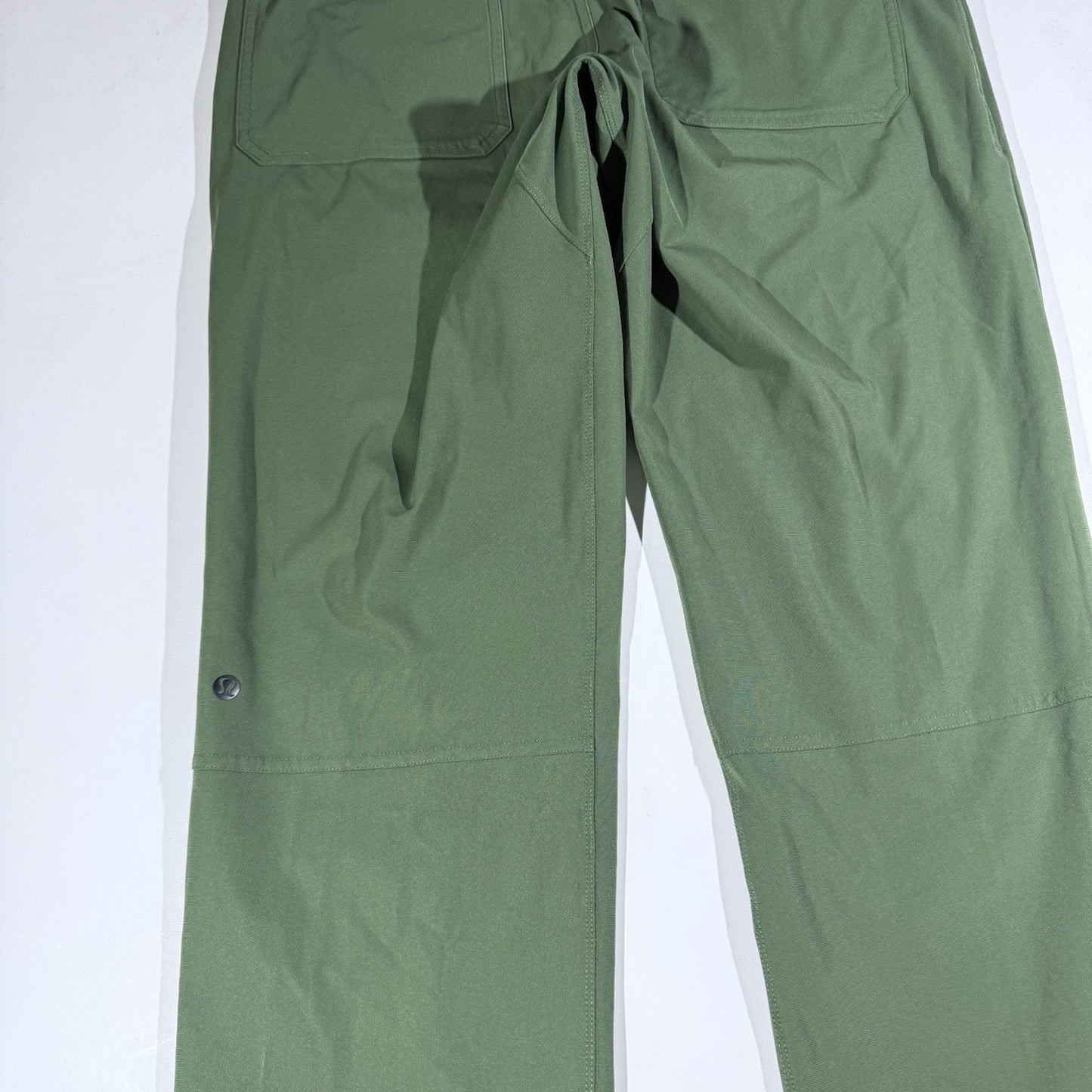 Lululemon ABC Mens Pants 32 x 32 Solid Green Casual Commuter Office Athleisure