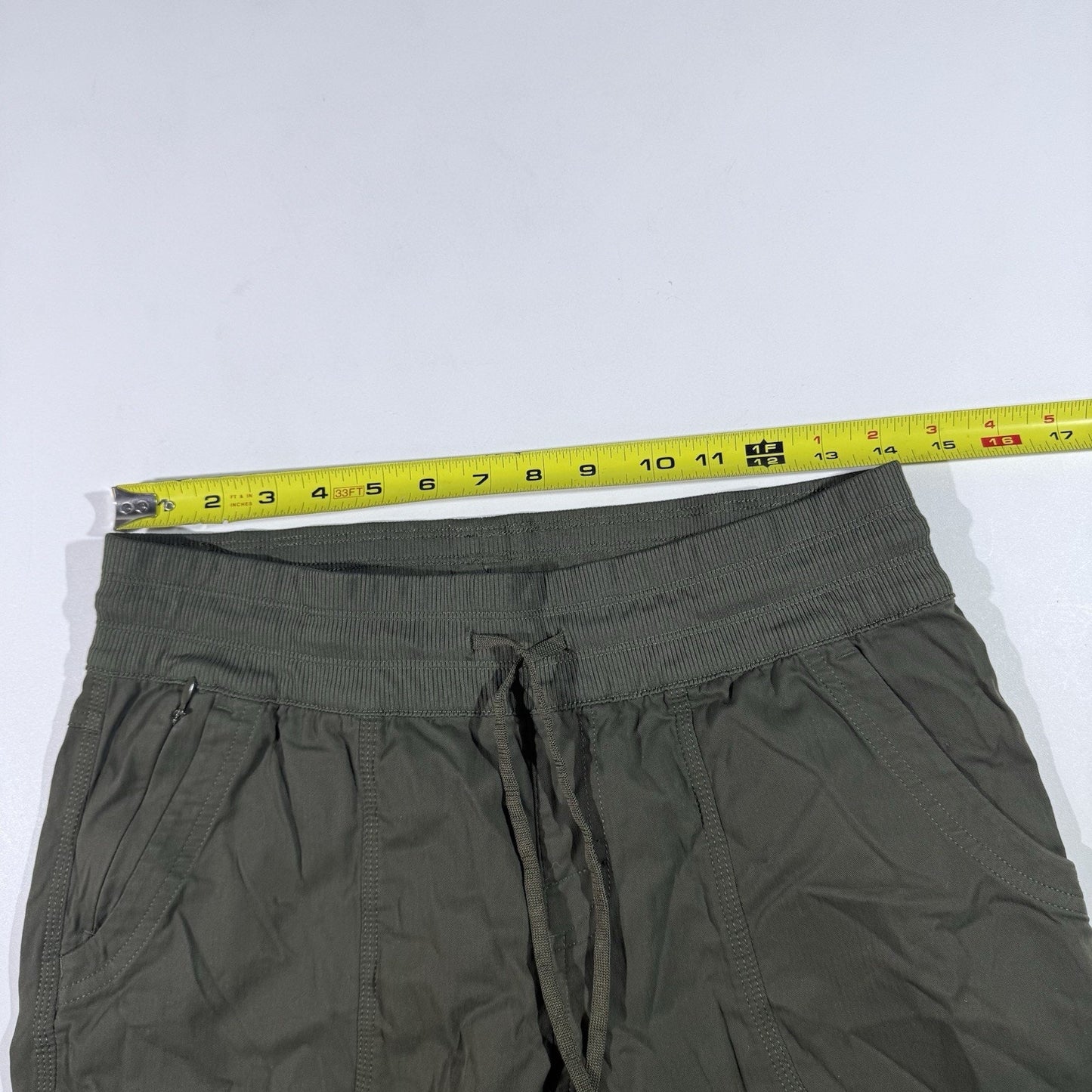 The North Face Aphrodite 2.0 Capri Pants Womens Medium Green Hiking Outdoor
