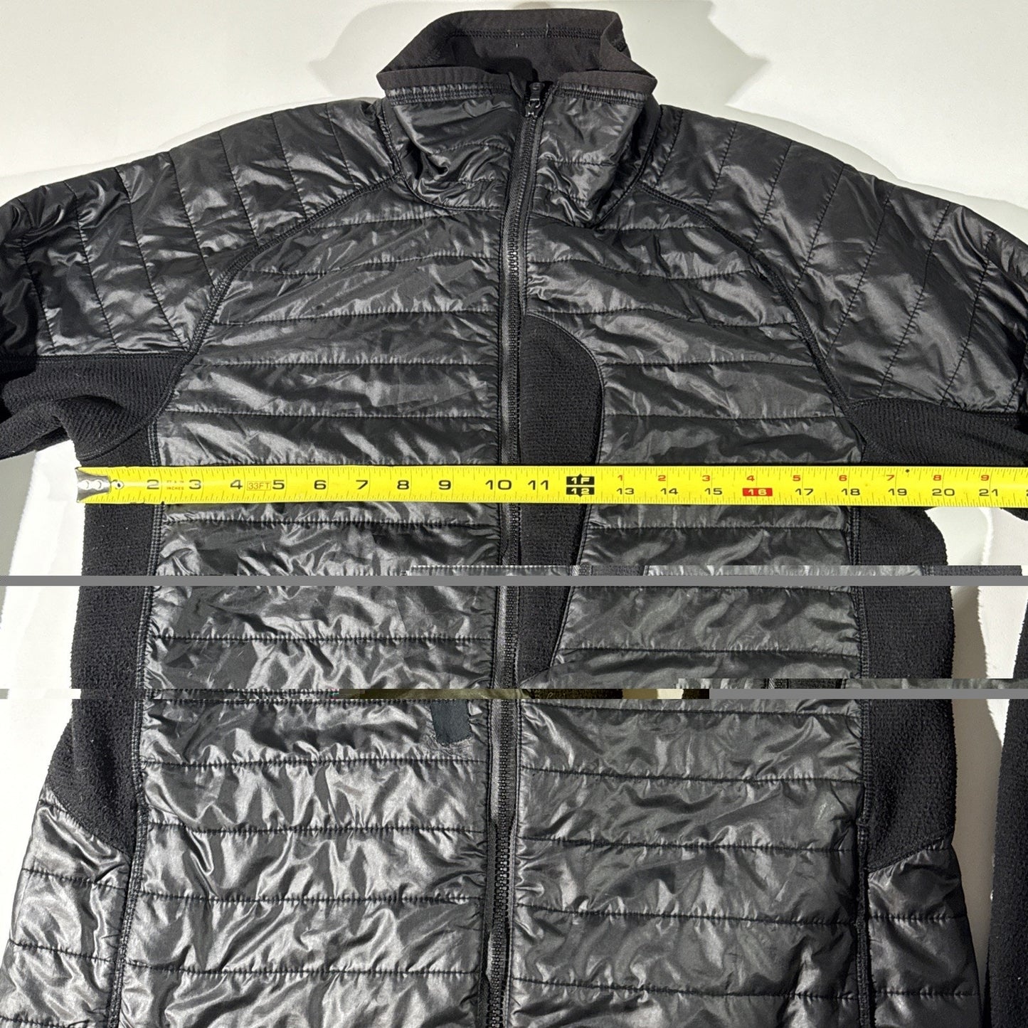 Burton [ak] Insulator Jacket Men’s Small Black Primaloft Midlayer Snowboard Ski