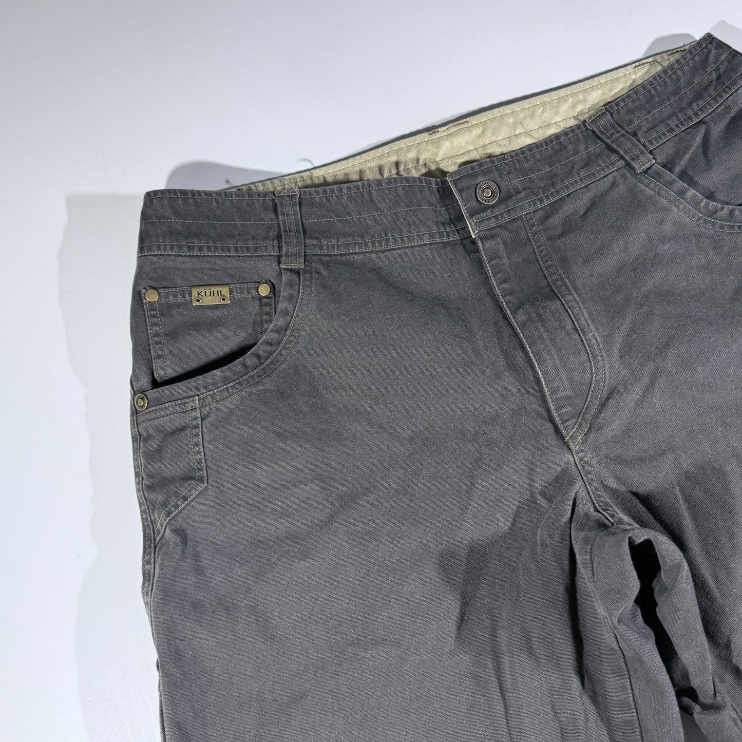 KÜHL Radikl Shorts Men’s 38 Gray Cotton Blend Outdoor Hiking Style 5216