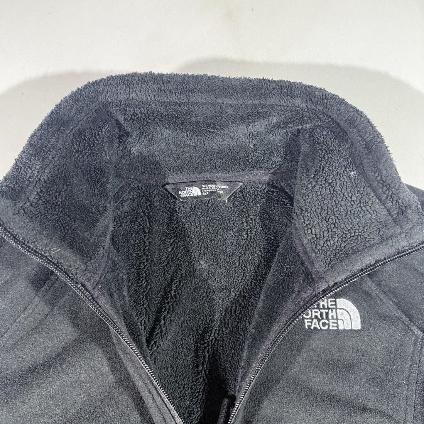 The North Face Osito Fleece Jacket Women’s Small Black Full Zip Soft Plush