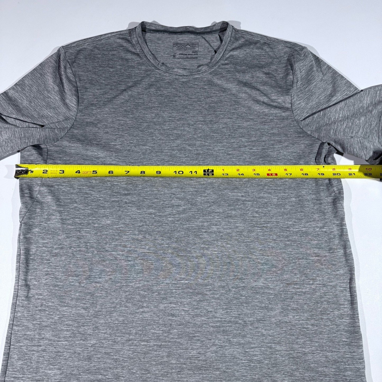 Patagonia Capilene Cool Lightweight Shirt Mens Medium Baselayer Stretch Perform