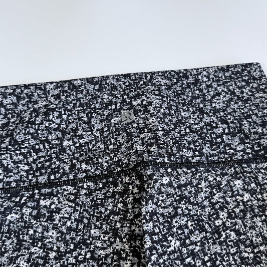 Lululemon Wunder Under Leggings in Daisy Dust Print Black White Size 6 women's