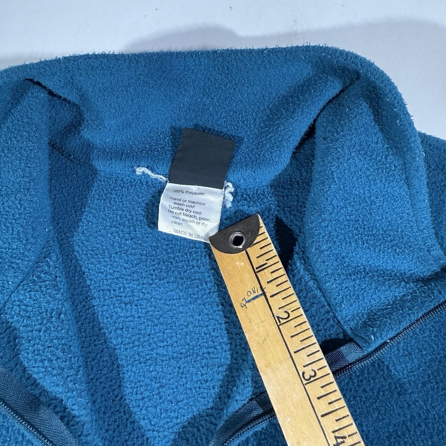 Vintage Mont-Bell Half Zip Fleece Pullover / Made In USA / Men’s Medium