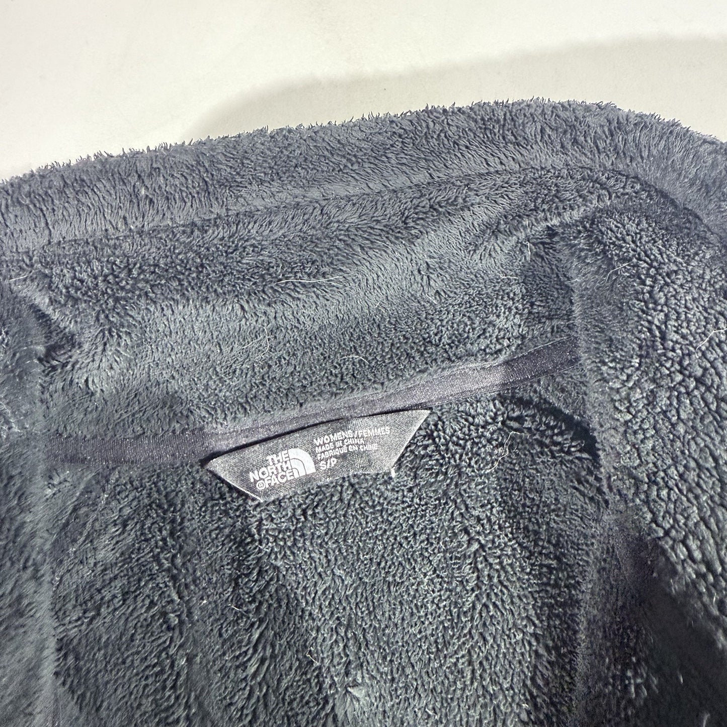 The North Face Osito Fleece Jacket Women’s Small Black Full Zip Soft Plush