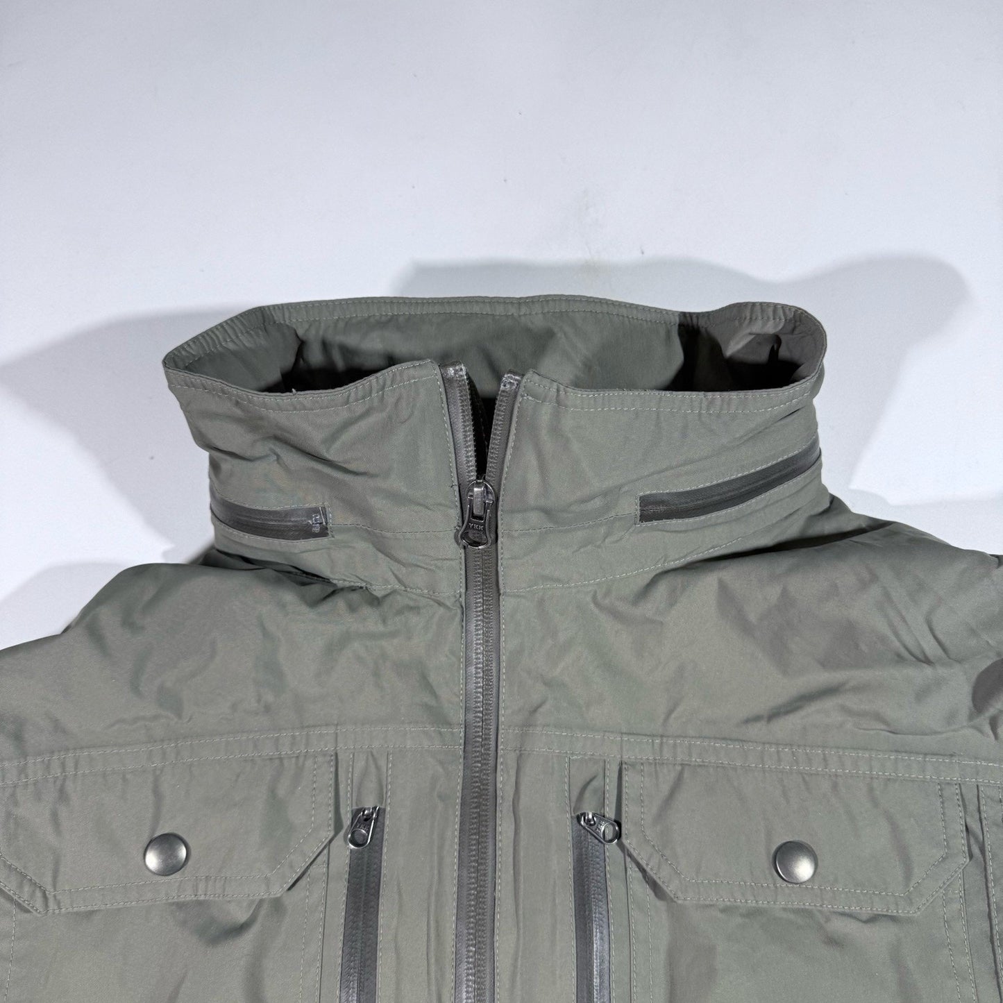 KUHL Saboteur Jacket Men’s Medium Gray Softshell Hooded Water-Resistant